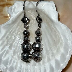 Navajo Pearl Indian Southwestern Sterling Silver Bead Earrings